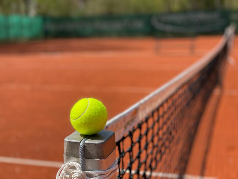 Torneo di tennis per adulti